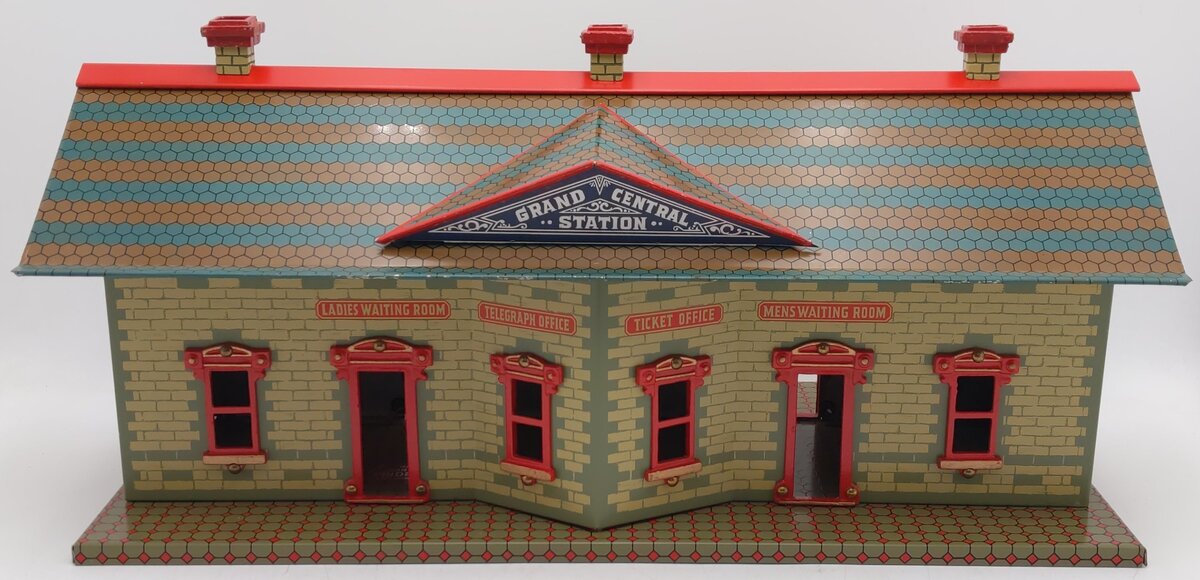 Ives 116 Vintage O Prewar Grand Central Tinplate Lithographed Station VG