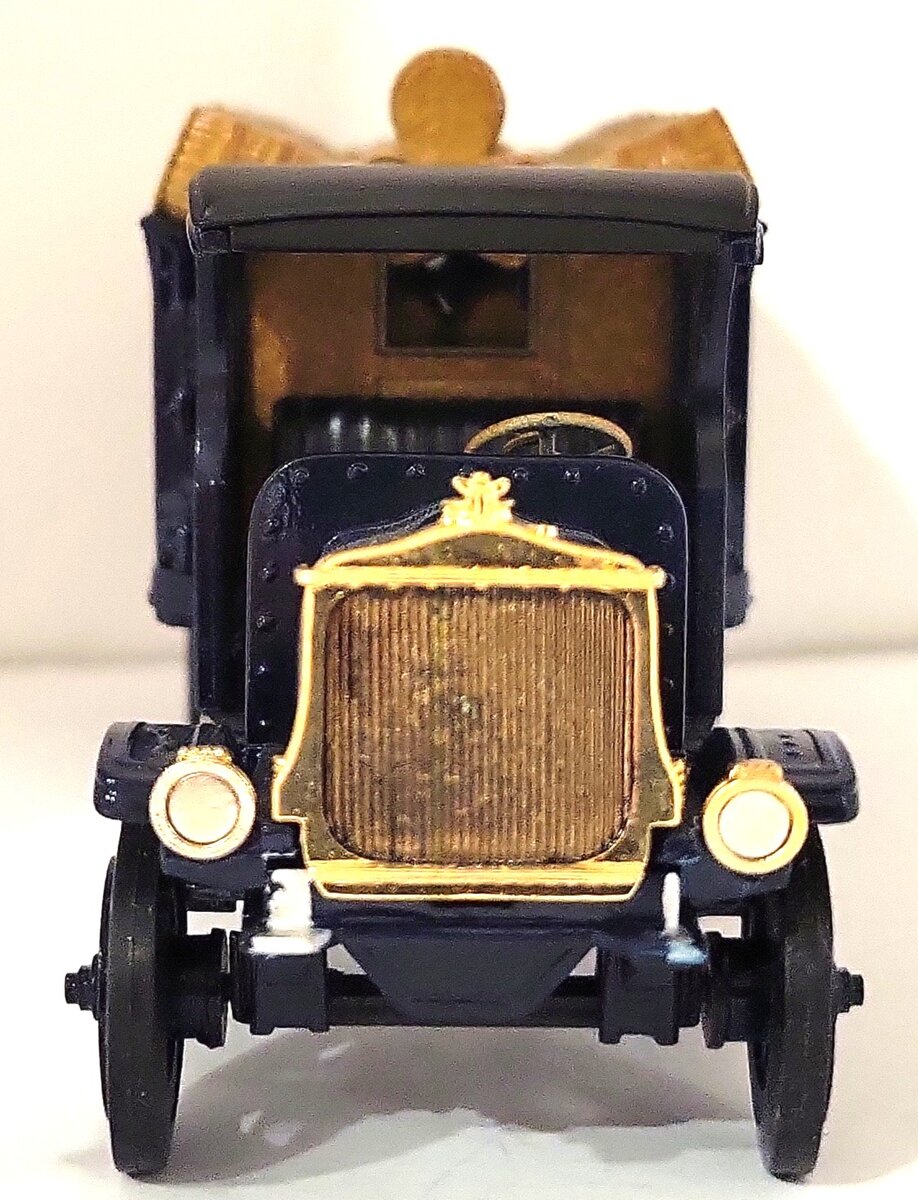 DMP 1919 1:43 Die-Cast Labatts Antique Keg Truck EX/Box
