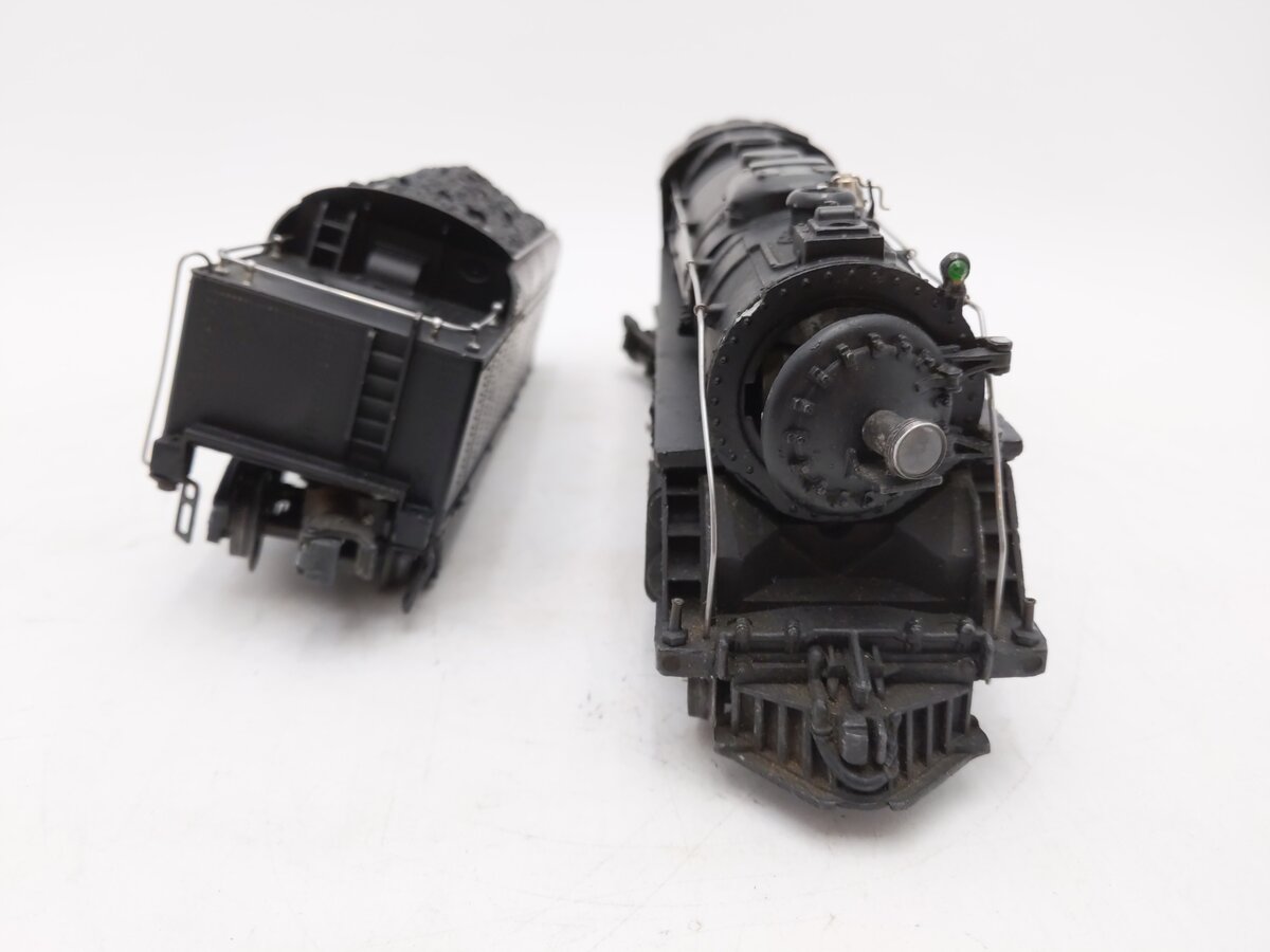 Lionel 726 Vintage O Berkshire 2-8-4 Steam Locomotive & 2426W Tender