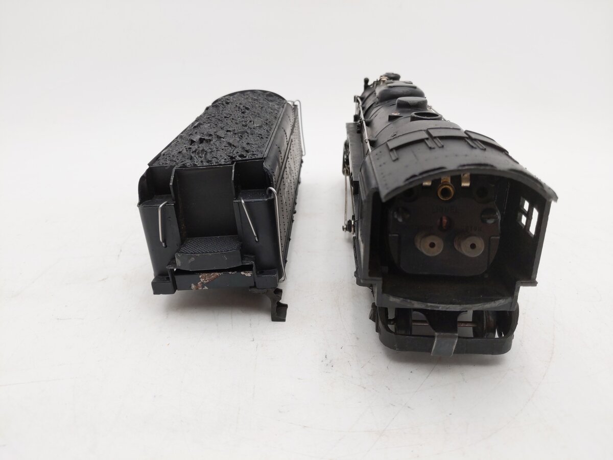Lionel 726 Vintage O Berkshire 2-8-4 Steam Locomotive & 2426W Tender