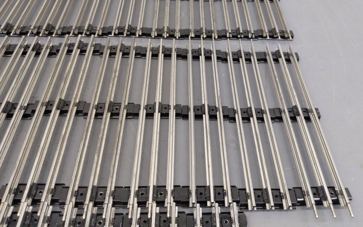 Lionel 6-65500 O Gauge 10" Regular Straight Tracks (32) EX