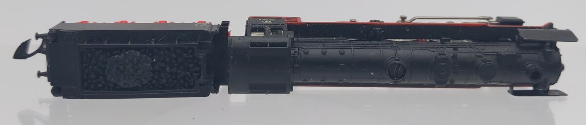 Marklin 8893 Z Scale DB 4-6-2 Steam Locomotive & Tender EX