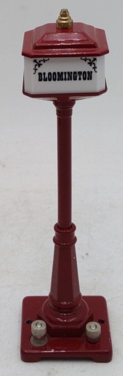 MTH 57 LCCA Metal Street Lamp Peacock EX/Box