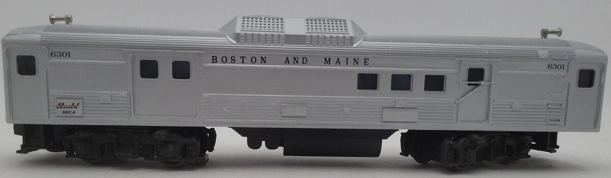 Lionel O Gauge Custom Boston and Maine Budd Diesel Locomotive #6301