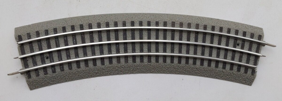 Lionel 6-12043 FasTrack O48 Curved Track (9) EX