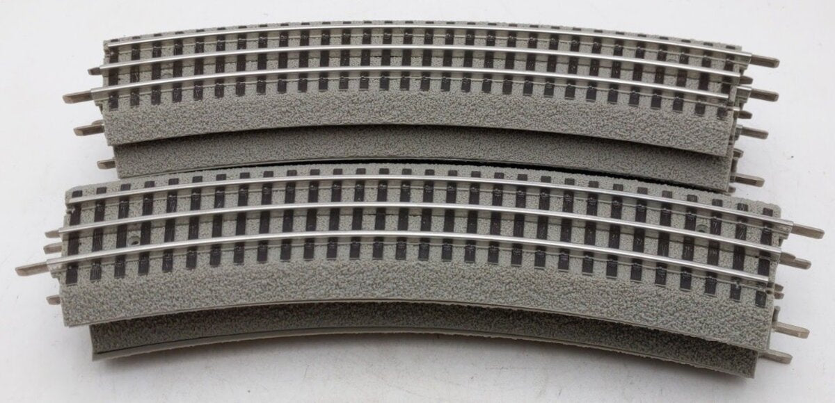 Lionel 6-12043 FasTrack O48 Curved Track (9) EX
