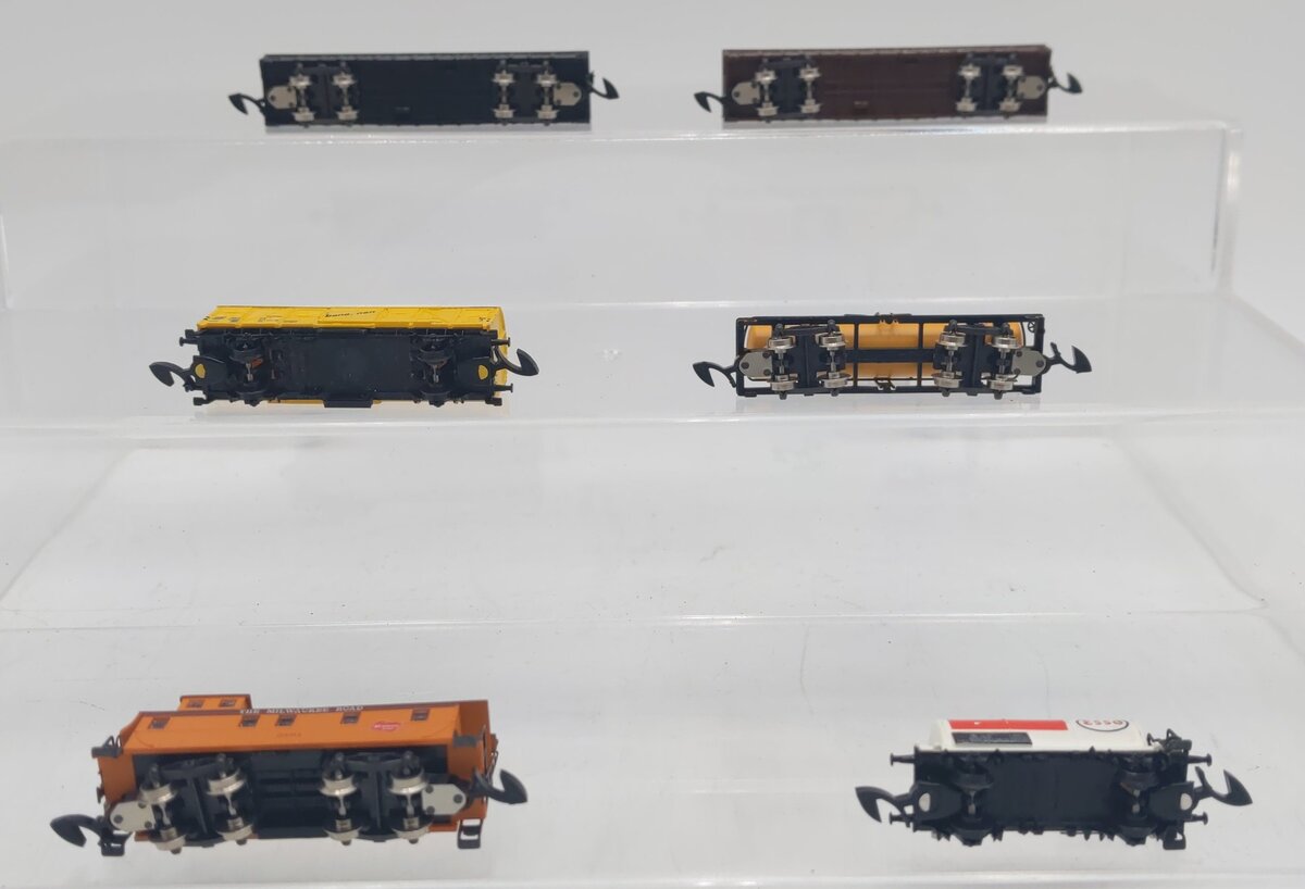Marklin Z Scale Assorted Freight Cars [6] EX