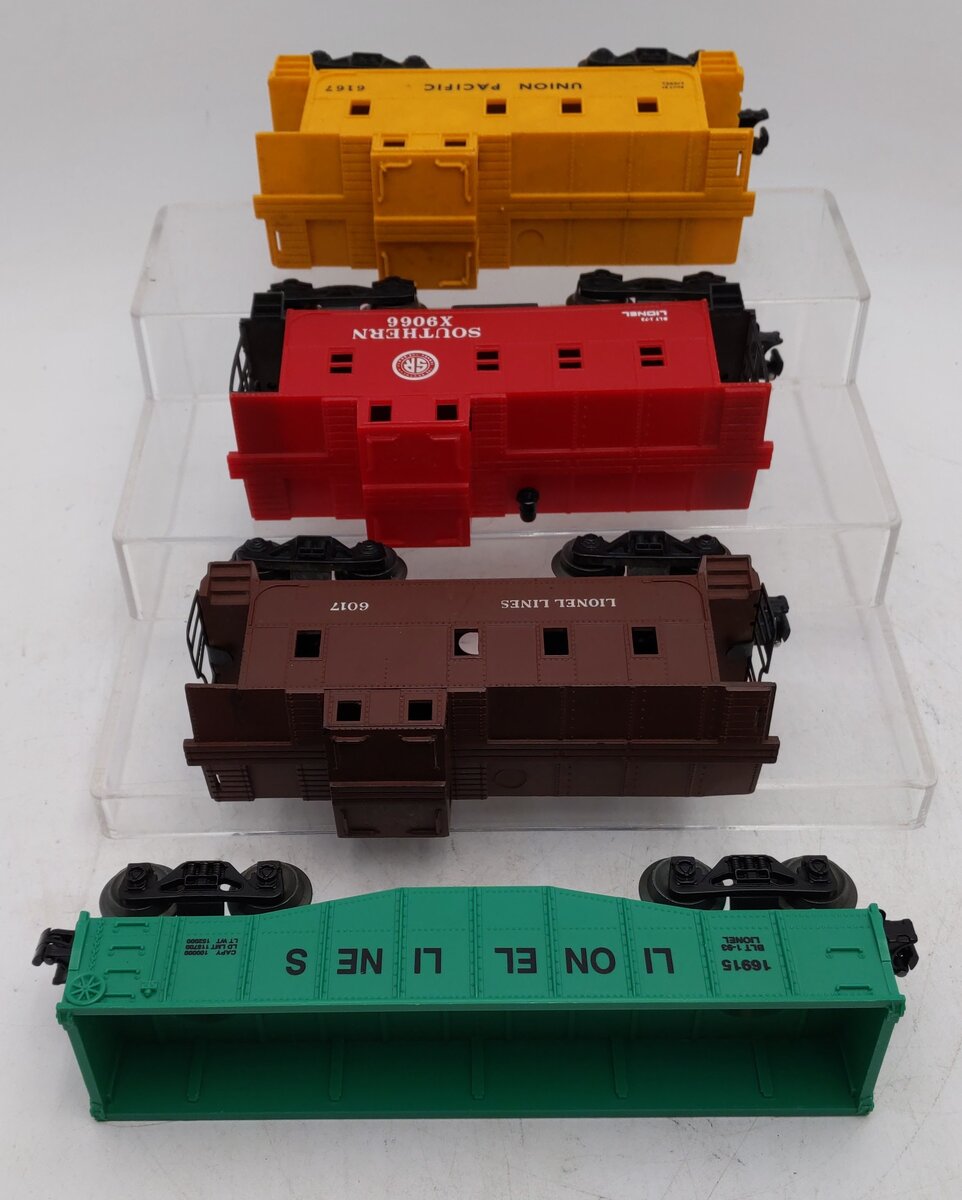 Lionel O Gauge Assorted Freight Cars #6017, #16915, #9066, #6167 [4] EX