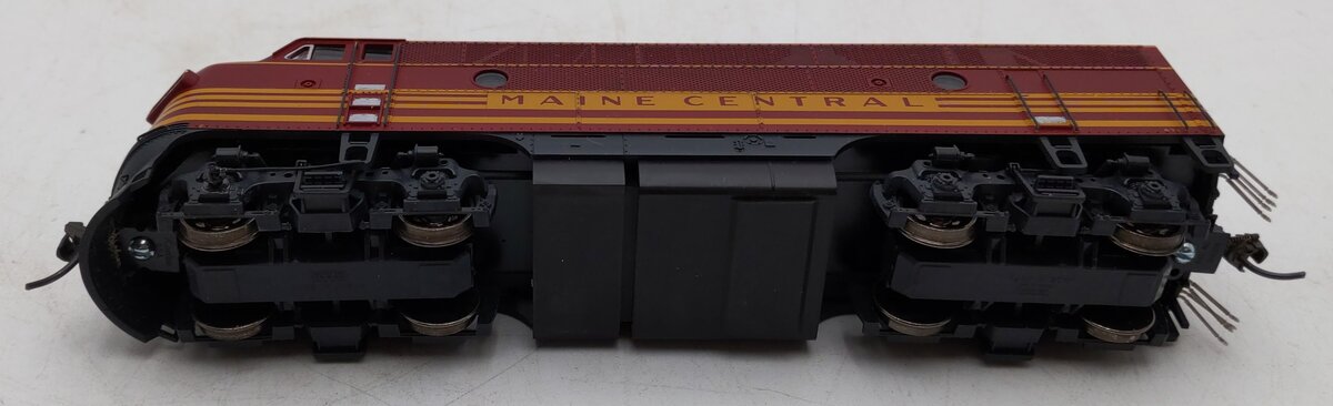 Stewart Hobbies HO Scale Custom "Maine Central" Diesel A Unit #671 LN/Box