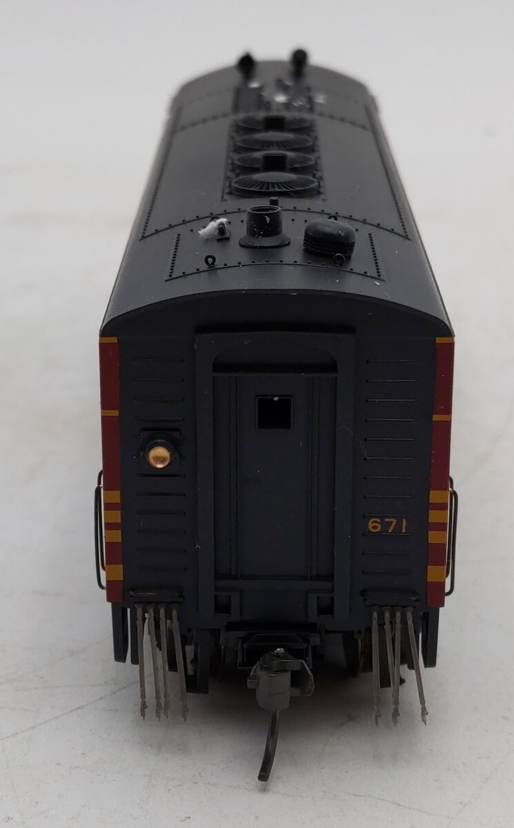 Stewart Hobbies HO Scale Custom "Maine Central" Diesel A Unit #671 LN/Box