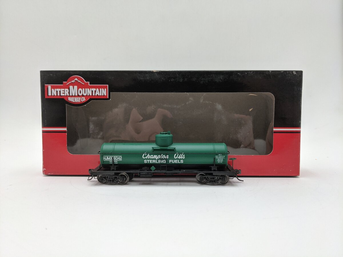 InterMountain 46329-06 HO Champion Oils/Sterling Fuels ACF Riveted Tank Car 6042 EX/Box