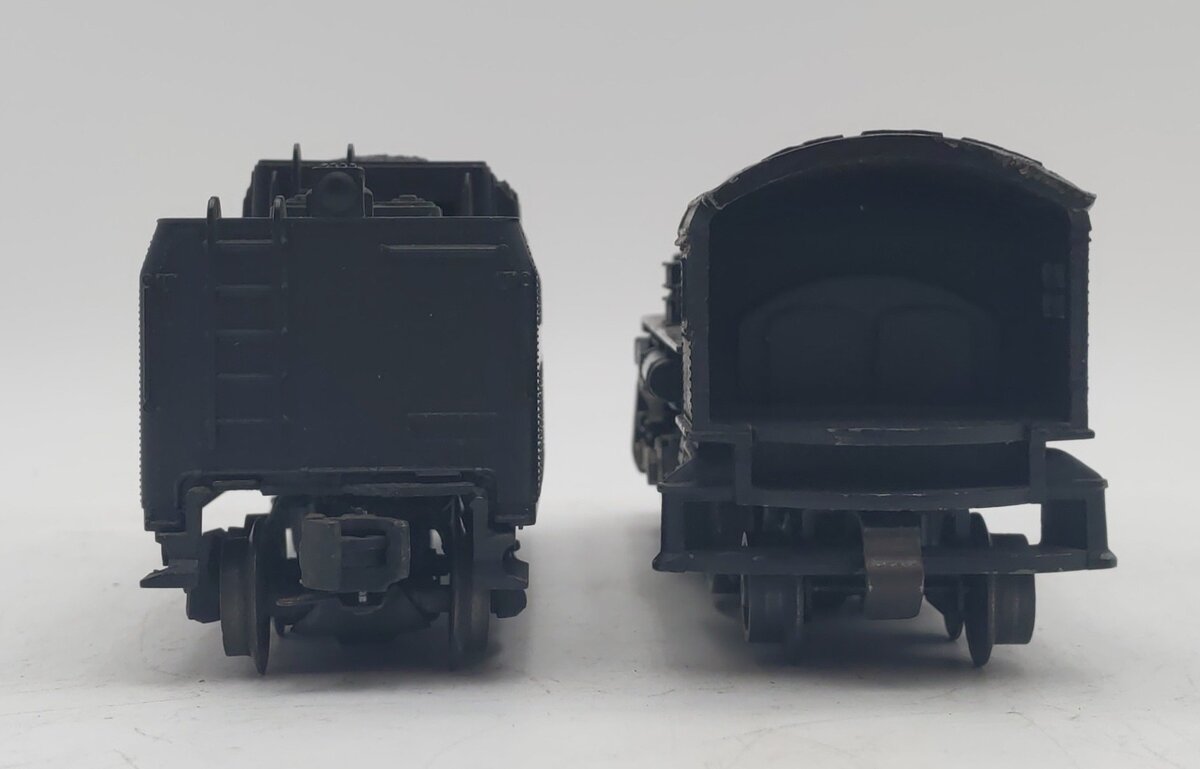 Lionel 2037 Vintage O 2-6-4 Die-Cast Steam Locomotive and 6026W Tender EX
