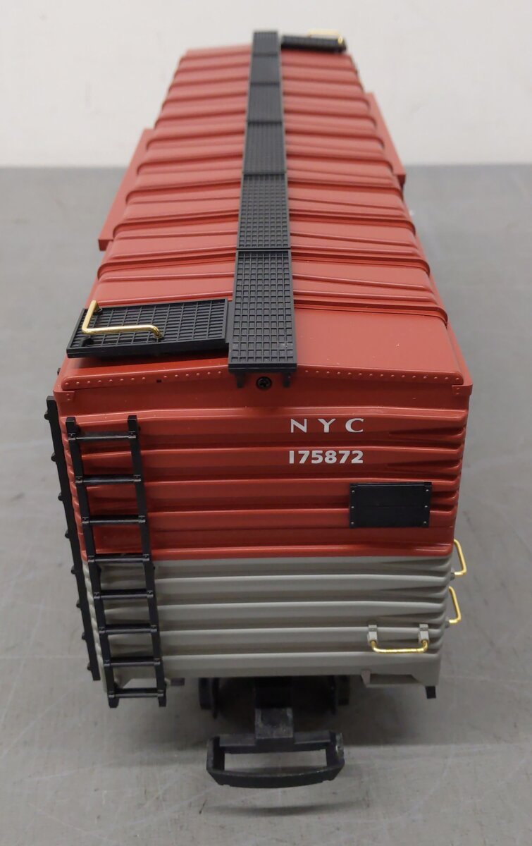 LGB 47914 G Scale NYC Pacemaker Boxcar LN/Box