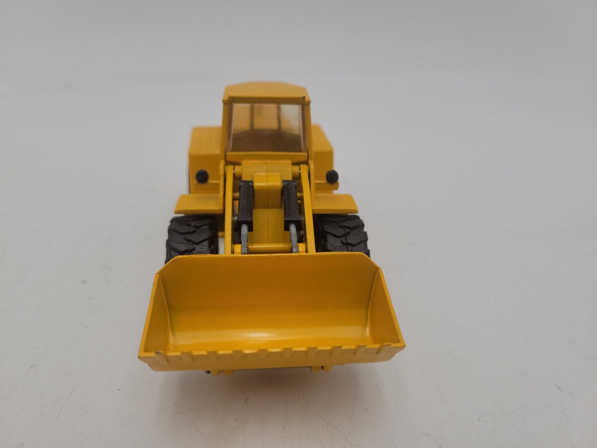 Cursor-Modell 569 1:43 Scale Yellow Hanomag 66C Loader 157 kW/213PS (DIN 70020) EX/Box