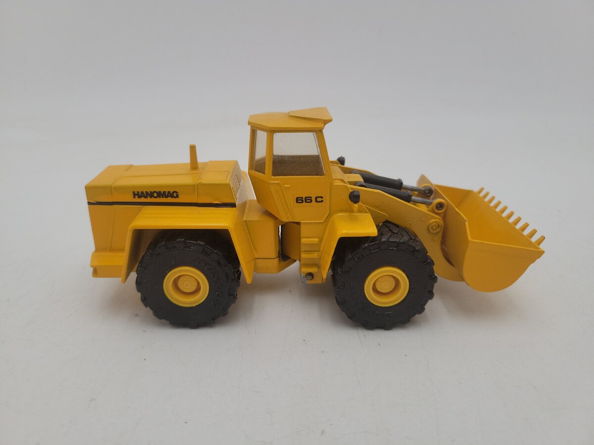 Cursor-Modell 569 1:43 Scale Yellow Hanomag 66C Loader 157 kW/213PS (DIN 70020) EX/Box