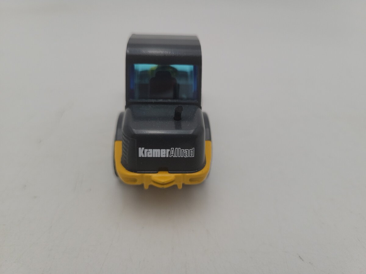 NZG 483 1:64 Scale Black & Yellow Kramer Allrad 418 Wheel Loader Die Cast EX/Box