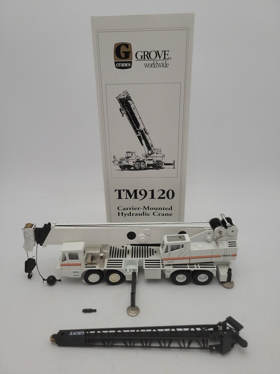 NZG 380 1:50 Scale White Die-Cast Grove Worldwide TM9120 Hydraulic Crane EX/Box