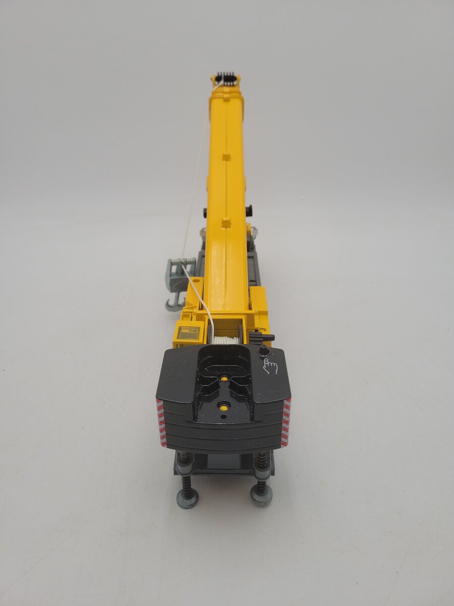 Siku 4311 1:55 Scale Super Series Mega Lifter Yellow Crane Diecast Metal Model NIB