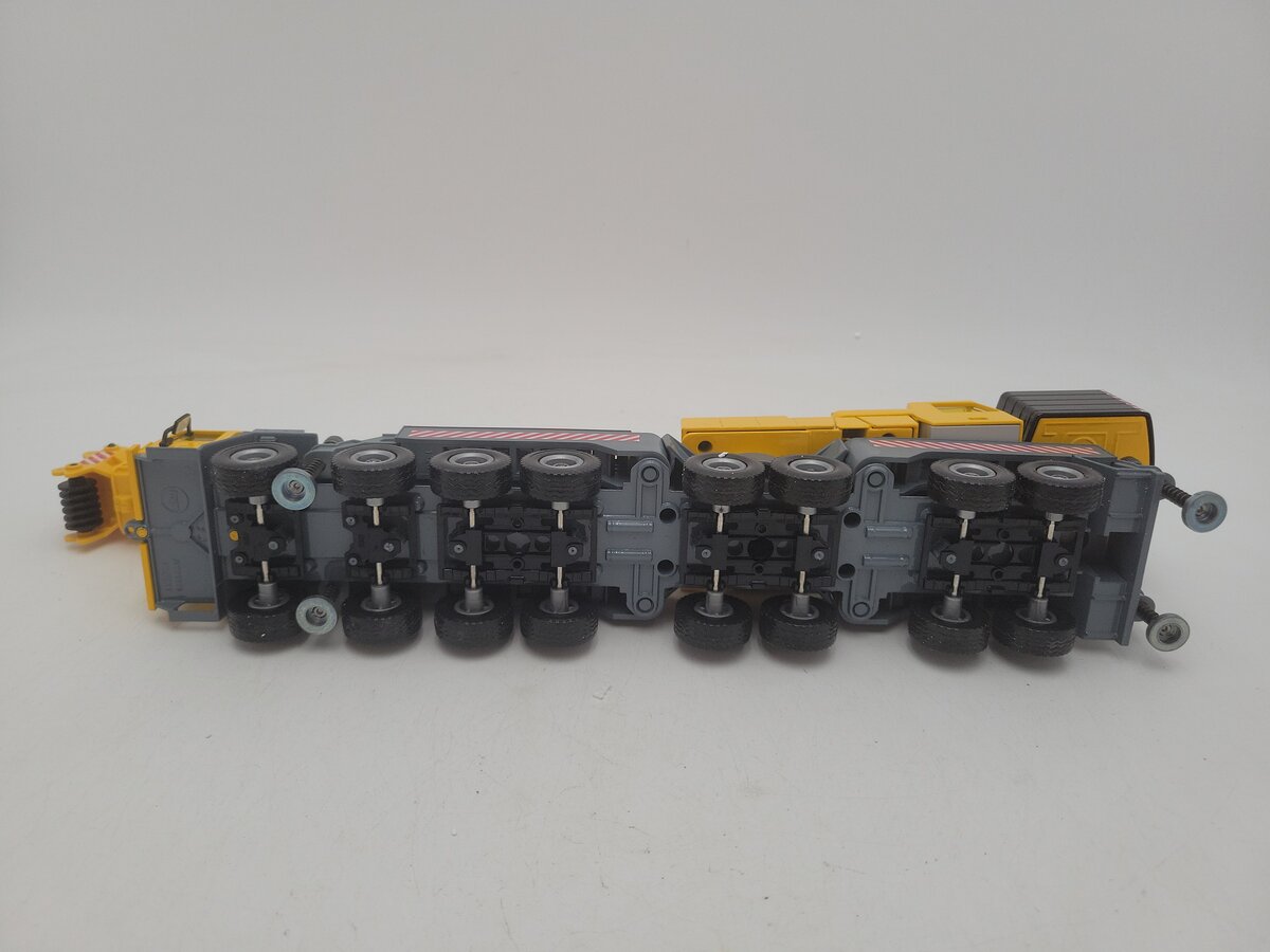 Siku 4311 1:55 Scale Super Series Mega Lifter Yellow Crane Diecast Metal Model NIB