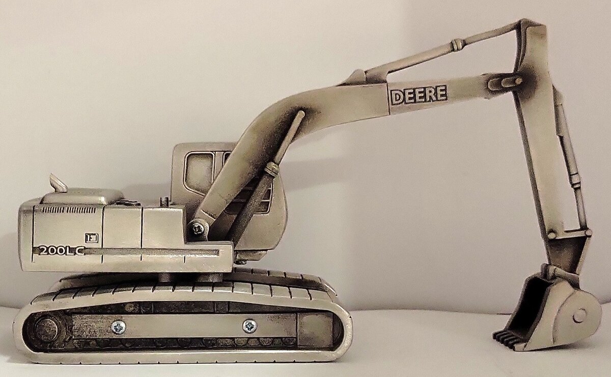 SpecCast JDM-152 Pewter John Deere 200LC Excavator LN/Box
