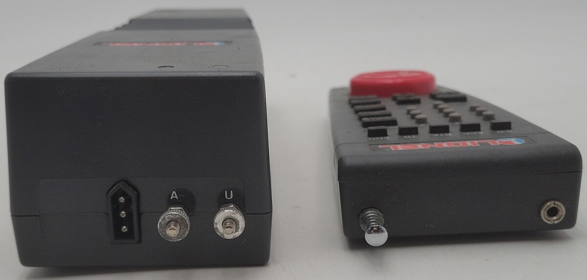 Lionel 6-12868/6-12867 TrainMaster Command PowerMaster & Cab-1 Remote Set EX