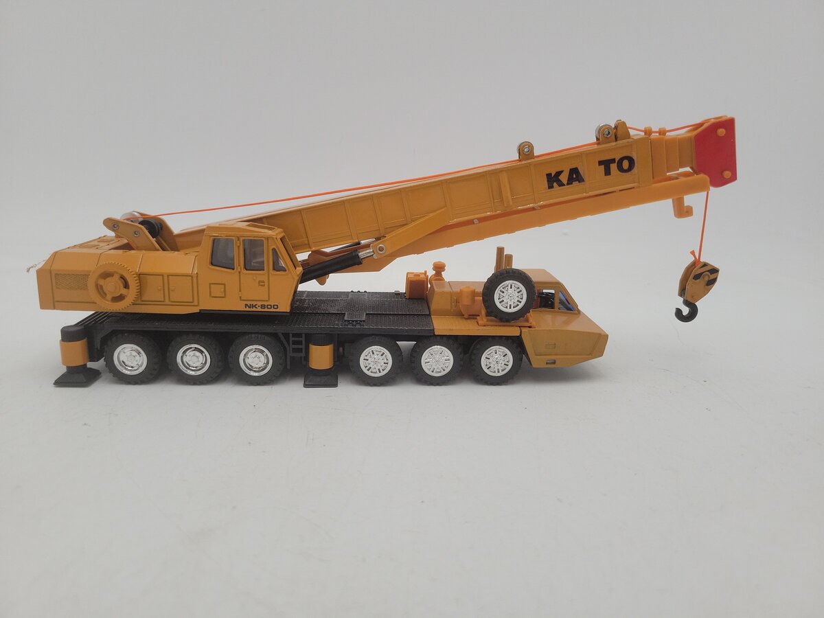 Shinsei 4605 1:61 Scale Kato NK-800 W-02 Fully Hydraulic Truck Crane Die Cast EX/Box