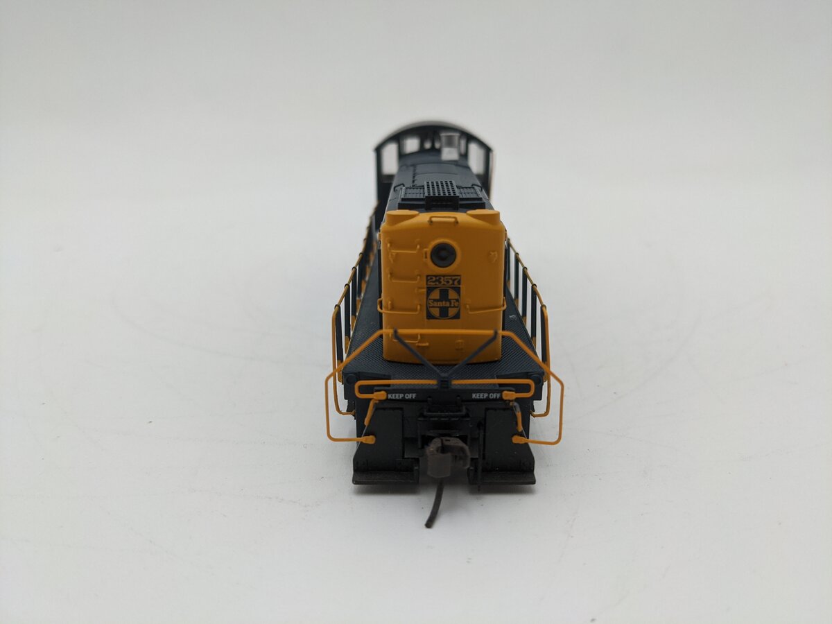 Atlas 10001498 HO Scale Atchison Topeka Santa Fe Alco S-2 DCC #2357 EX/Box