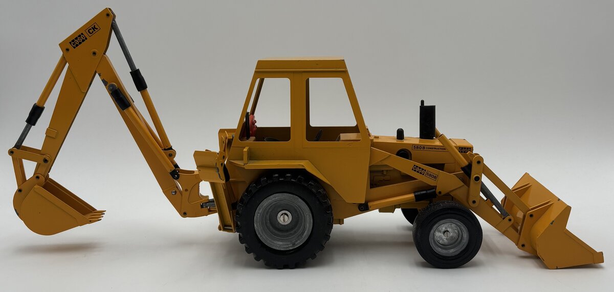 Case M20670 1:16 580B Construction King Loader Backhoe EX/Box