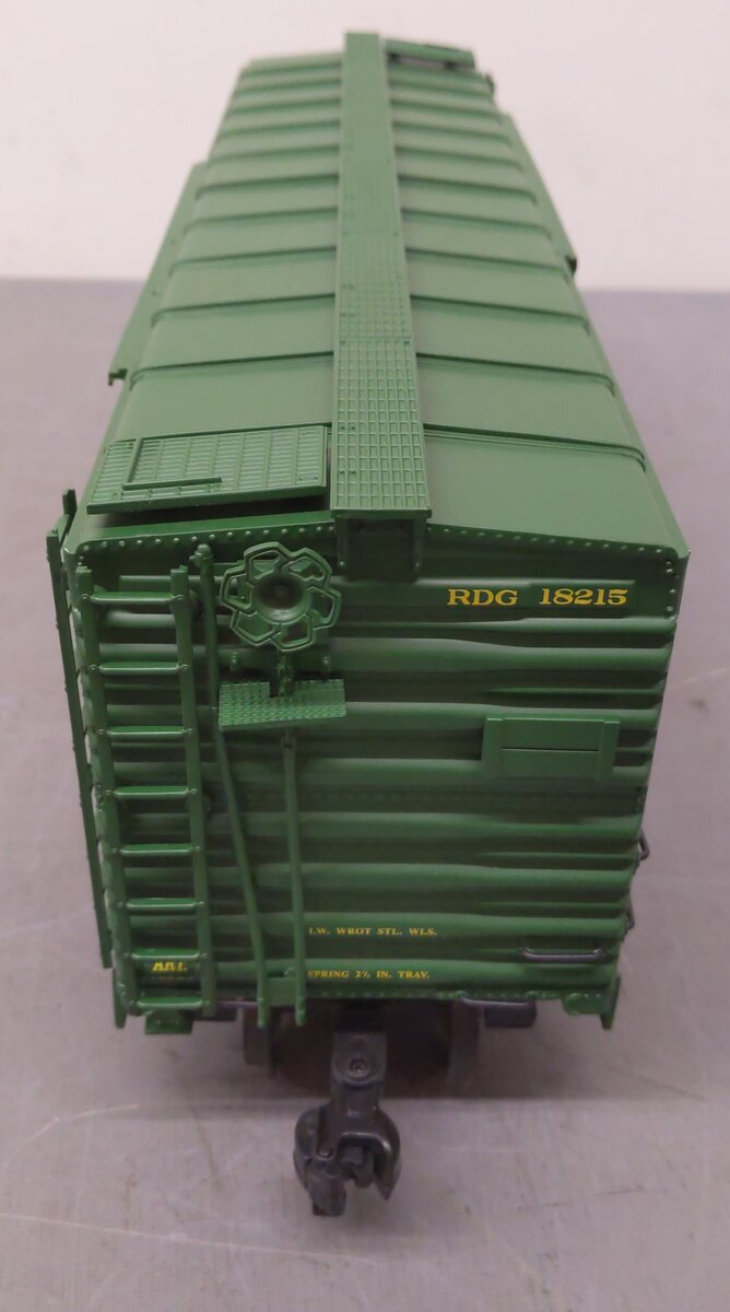 Aristo-Craft 46024 G Scale Reading Steel-Side Boxcar #18215 EX/Box