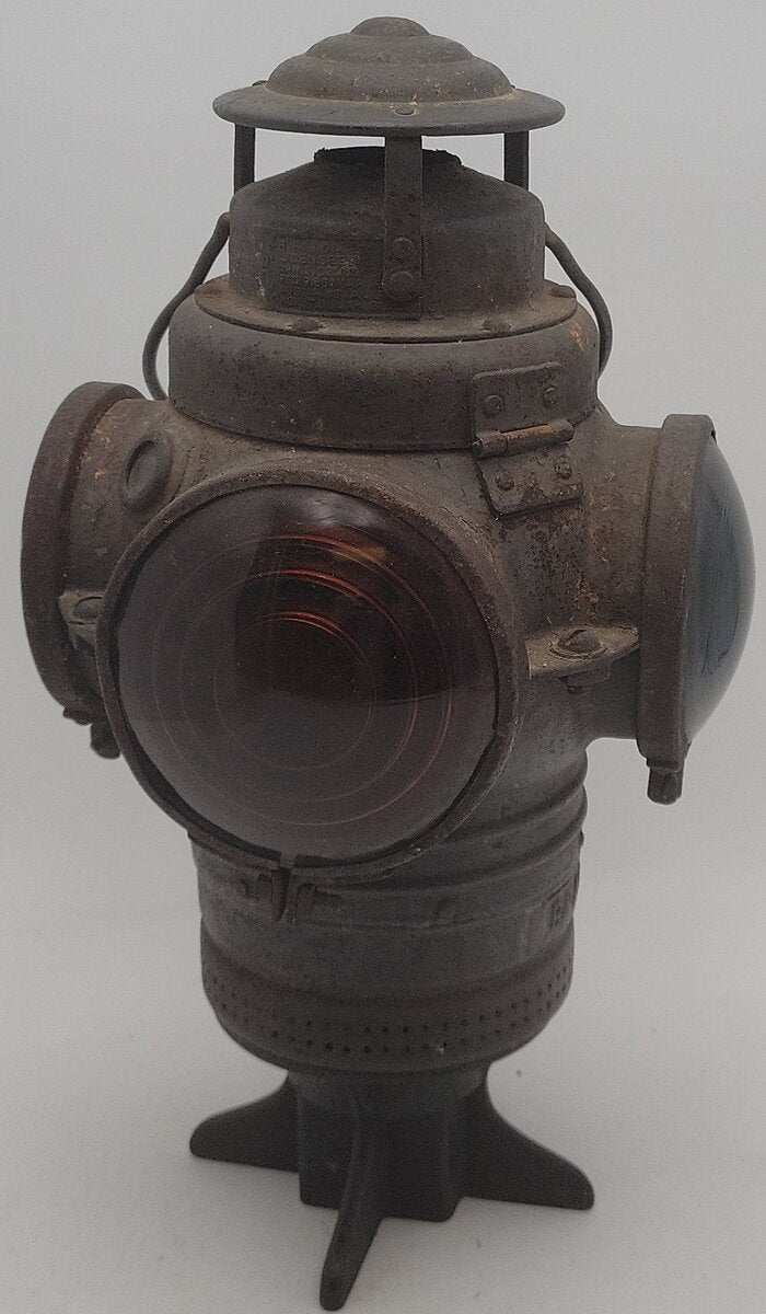 Armspear Vintage New York The R.R Signal Lamp