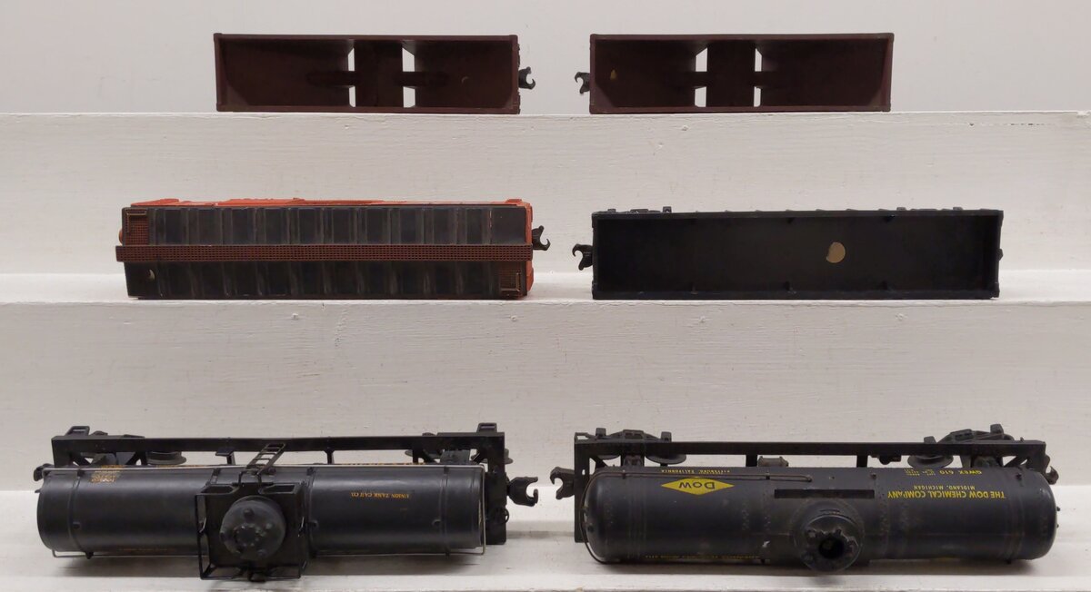 KMT & Lionel O Gauge Freight Cars: 18019, 34005, 85302, 610, 71908 [6] VG