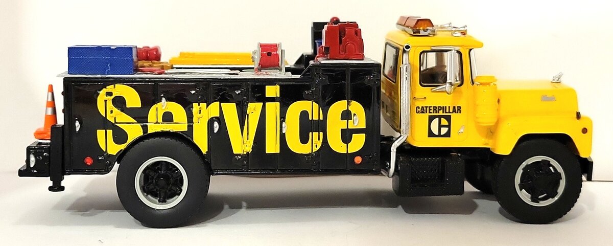 First Gear 1:50 Caterpillar Mack Service Truck LN