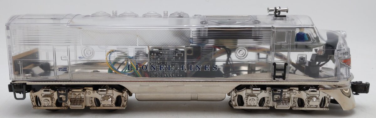 Lionel 6-38152 O Lionel Lines F3A Non-Powered Clear Cab Diesel Locomotive #1900 EX/Box