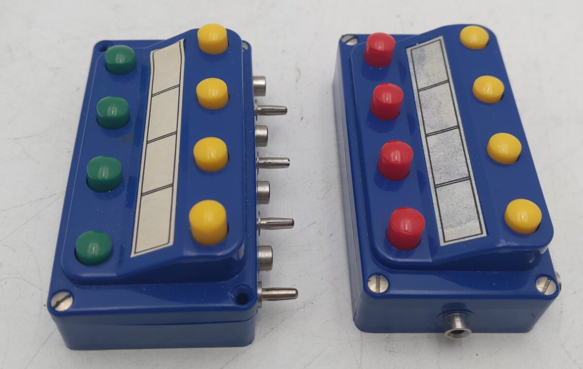 Marklin 7210/7211 HO/Z Scale Assorted Control/Switch Panels [2] EX