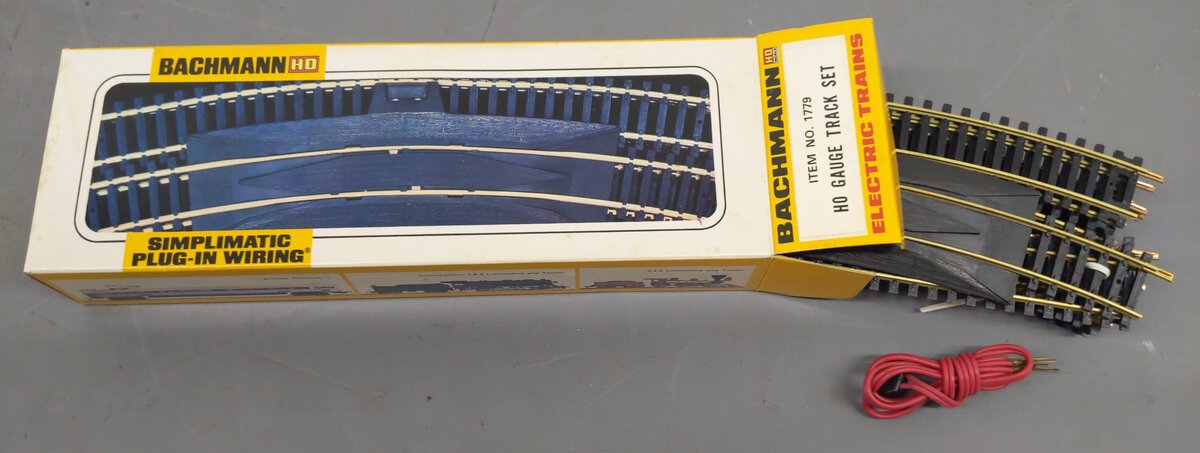 Bachmann 40-130 HO Gauge Dewitt Clinton Steam Train Set EX/Box