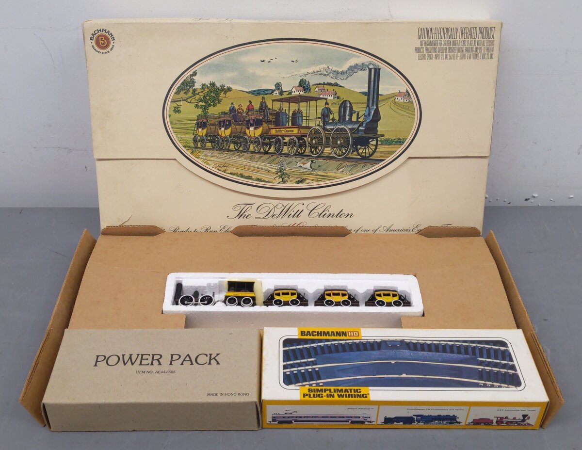 Bachmann 40-130 HO Gauge Dewitt Clinton Steam Train Set EX/Box