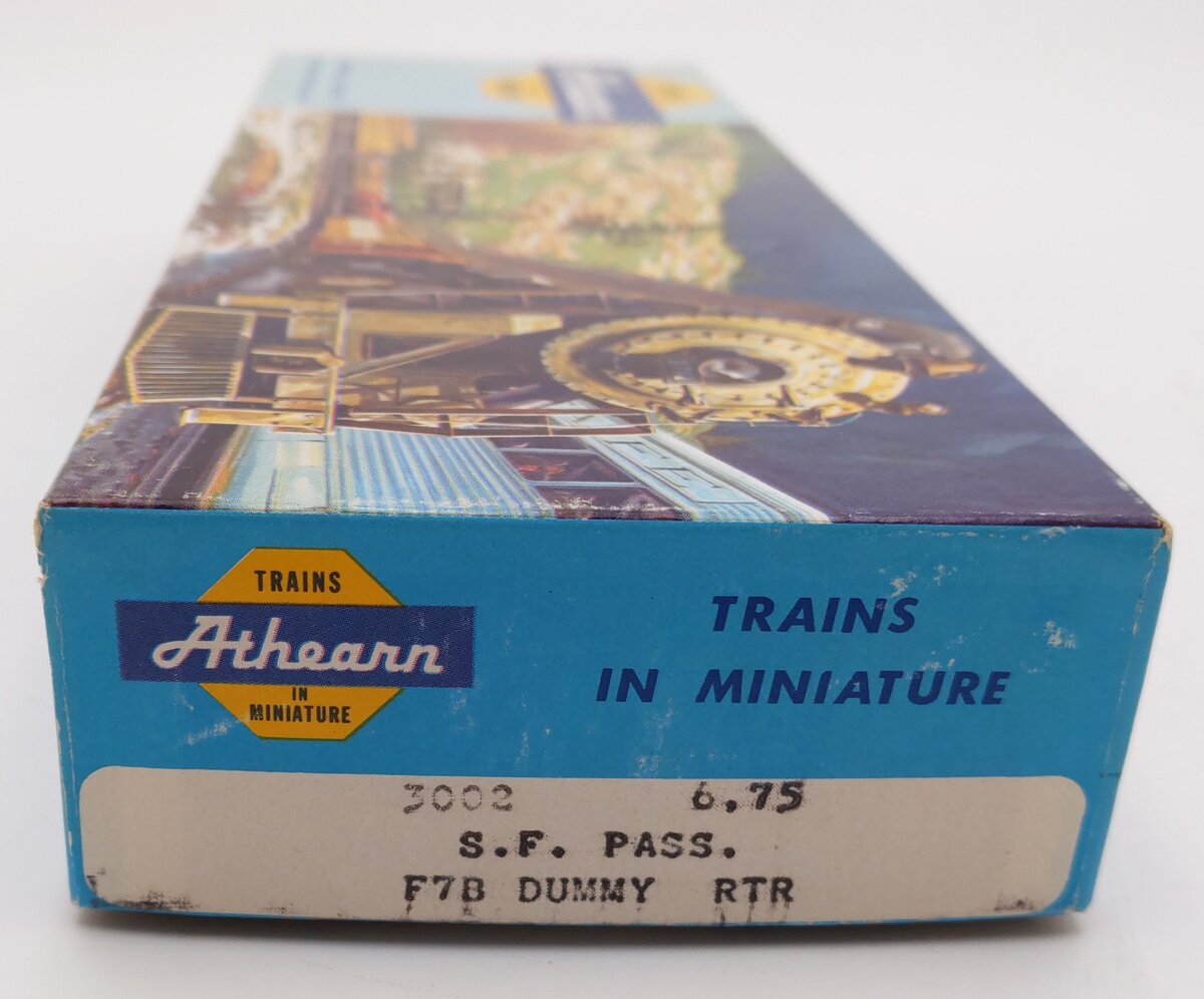 Athearn 3002 Santa Fe F-7B Non-Powered Diesel Locomotive EX/Box