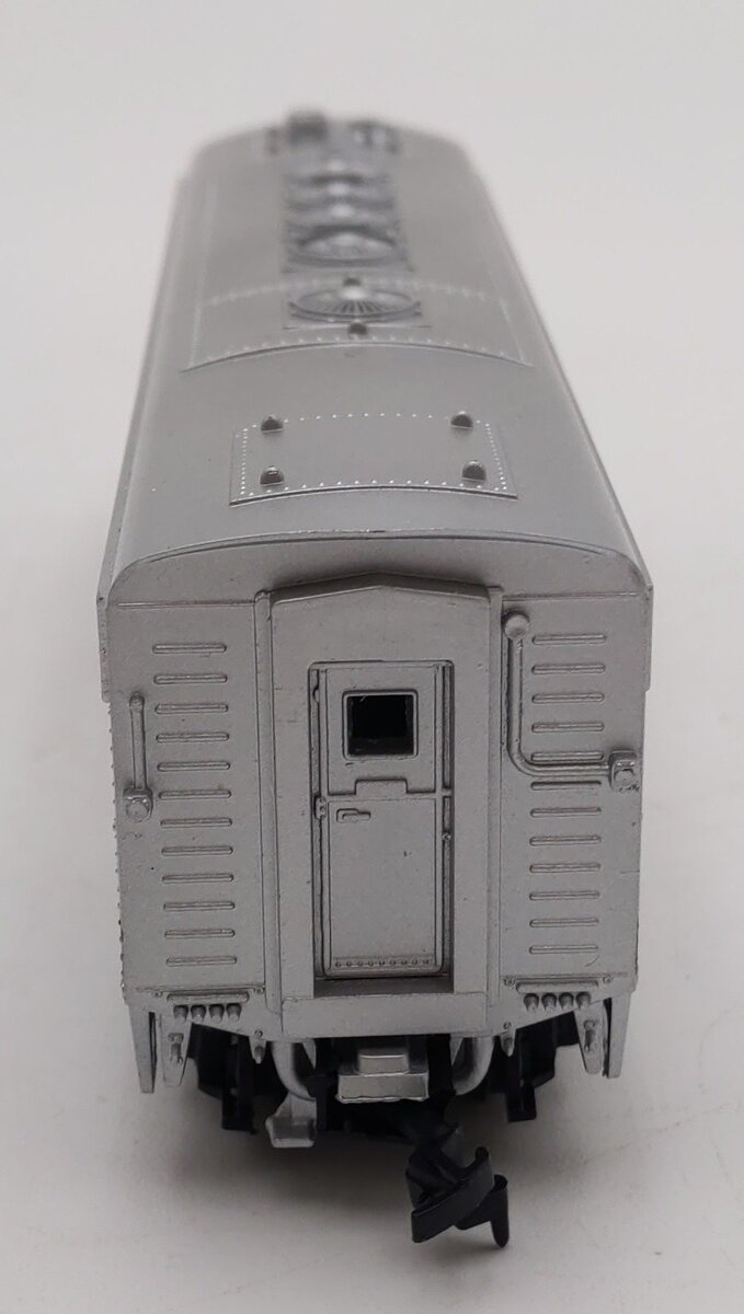 Athearn 3002 Santa Fe F-7B Non-Powered Diesel Locomotive EX/Box