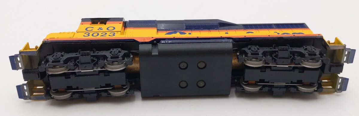 Athearn 1613-1 HO Bev-Bel Corp. Chessie System GP-30 Powered Diesel #3023 VG/Box