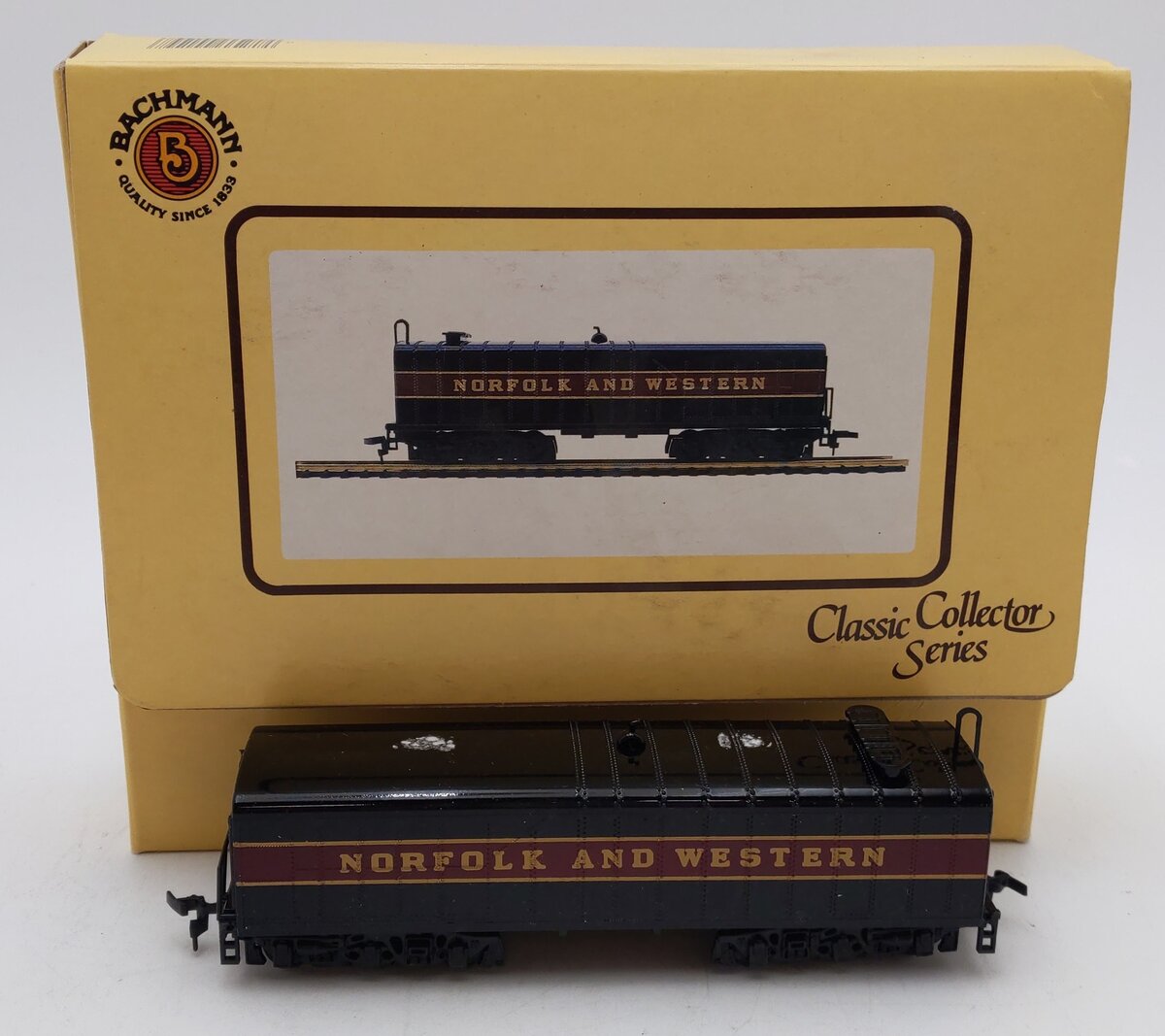 Bachmann 43-1095-A4 HO Norfolk & Western Class J 611 Auxiliary Water Tender VG/Box