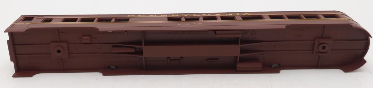 Con-Cor 001-000965 HO Scale Pennsylvania 72' River View Observation Car EX/Box