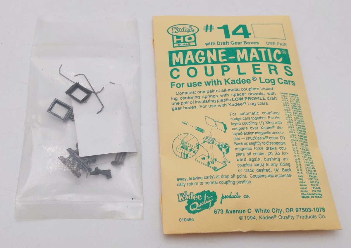 Kadee 104 HO Scale Industrial and Logging Caboose Kit EX/Box