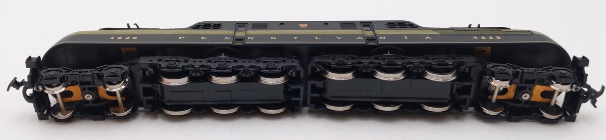Mehano 9301 HO Scale Pennsylvania GG-1 Electric Locomotive #4828 EX/Box