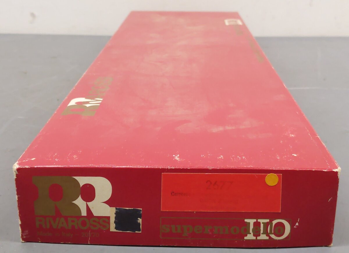 Rivarossi 2677 HO Scale Union Pacific Passenger Cars (Set of 4) NIB