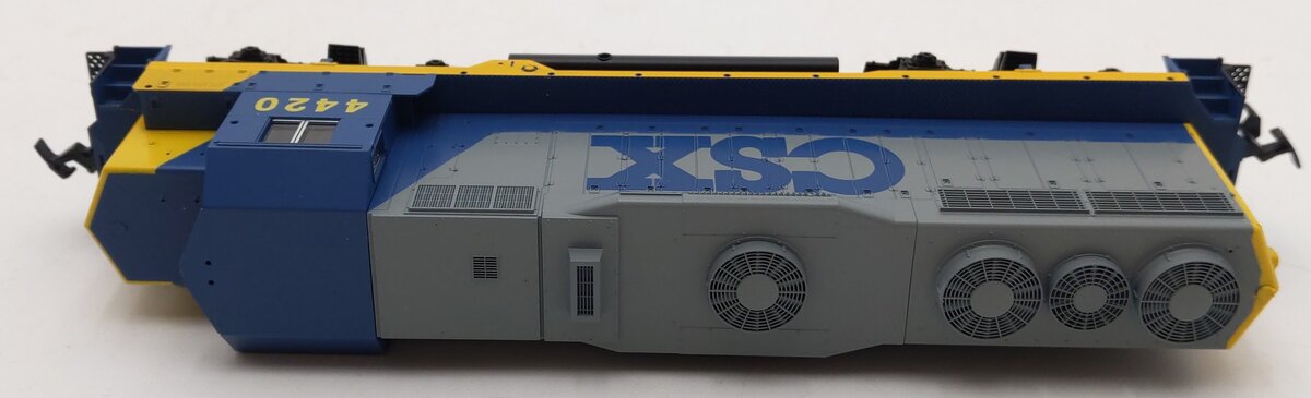 Kato 37-027 HO Scale CSX EMD GP35 Ph. Ia Diesel Locomotive #4420 EX/Box