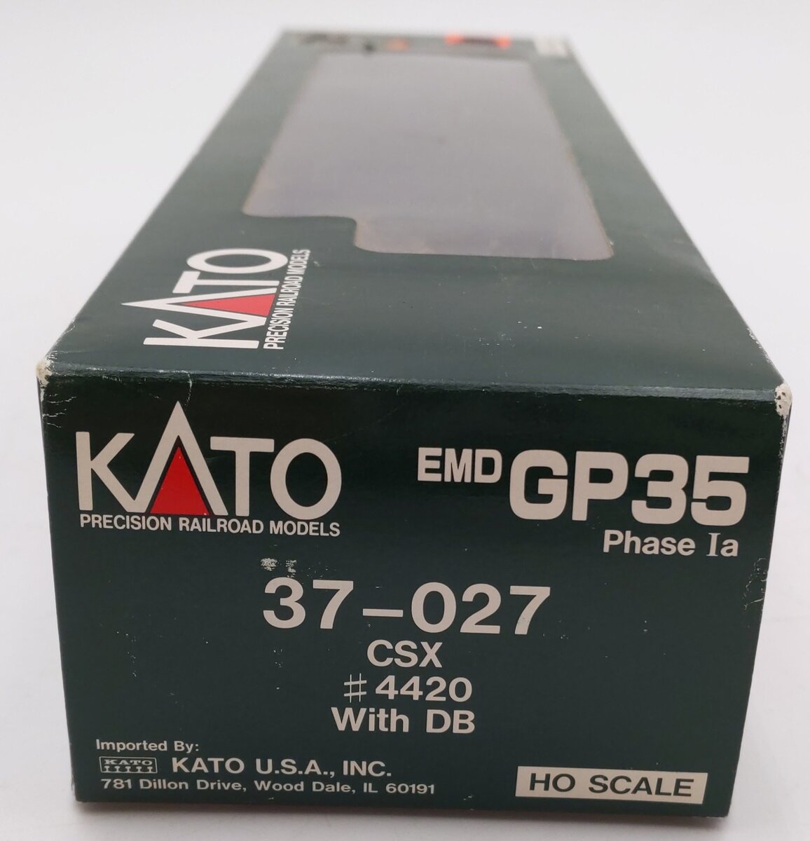 Kato 37-027 HO Scale CSX EMD GP35 Ph. Ia Diesel Locomotive #4420 EX/Box
