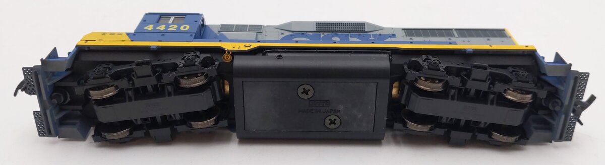 Kato 37-027 HO Scale CSX EMD GP35 Ph. Ia Diesel Locomotive #4420 EX/Box