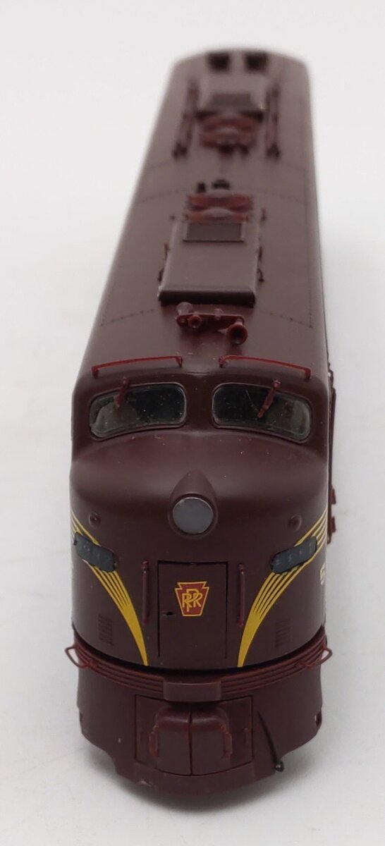 Proto 2000 8056 HO Scale Pennsylvania E8/9 Diesel Locomotive #5887 VG/Box