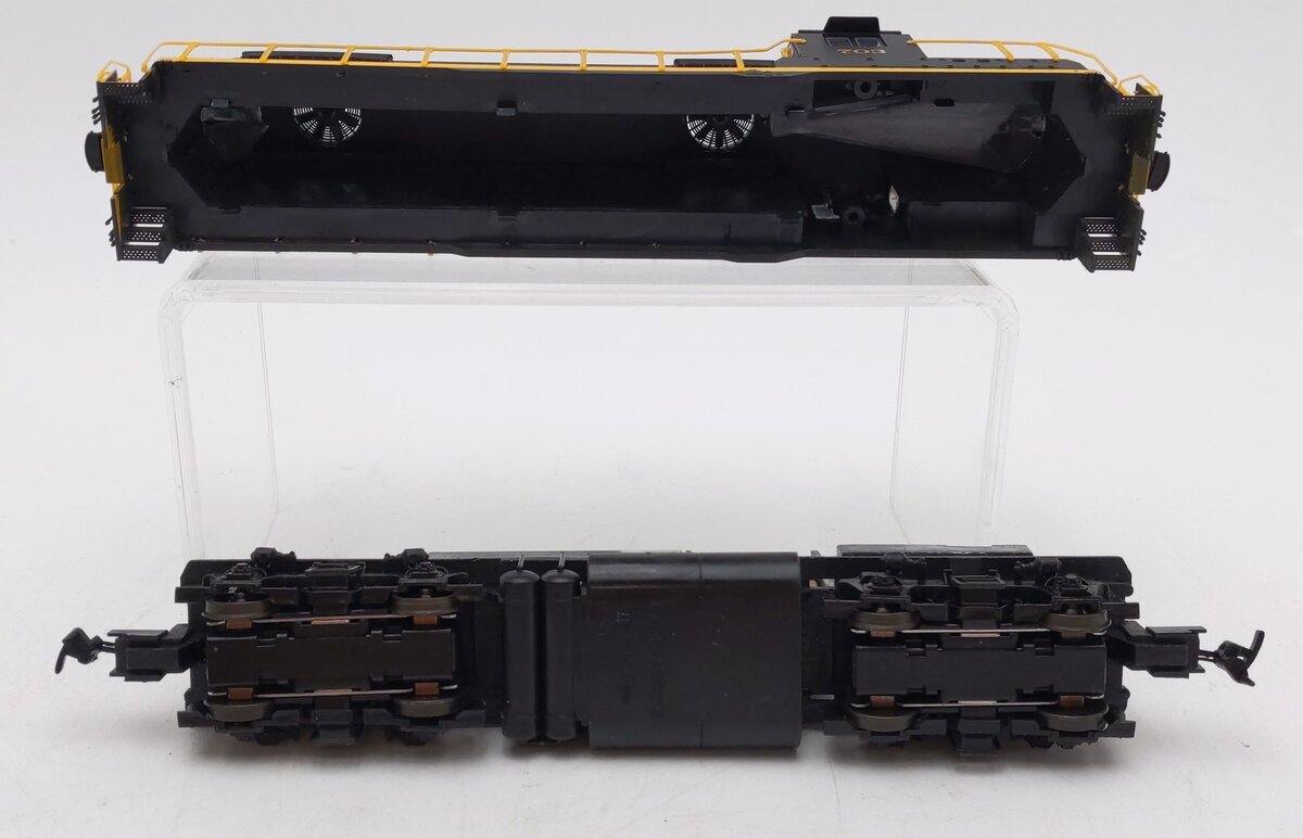 Proto 2000 8842 HO Scale Nickel Plate Road EMD GP18 Diesel Locomotive #703 EX/Box