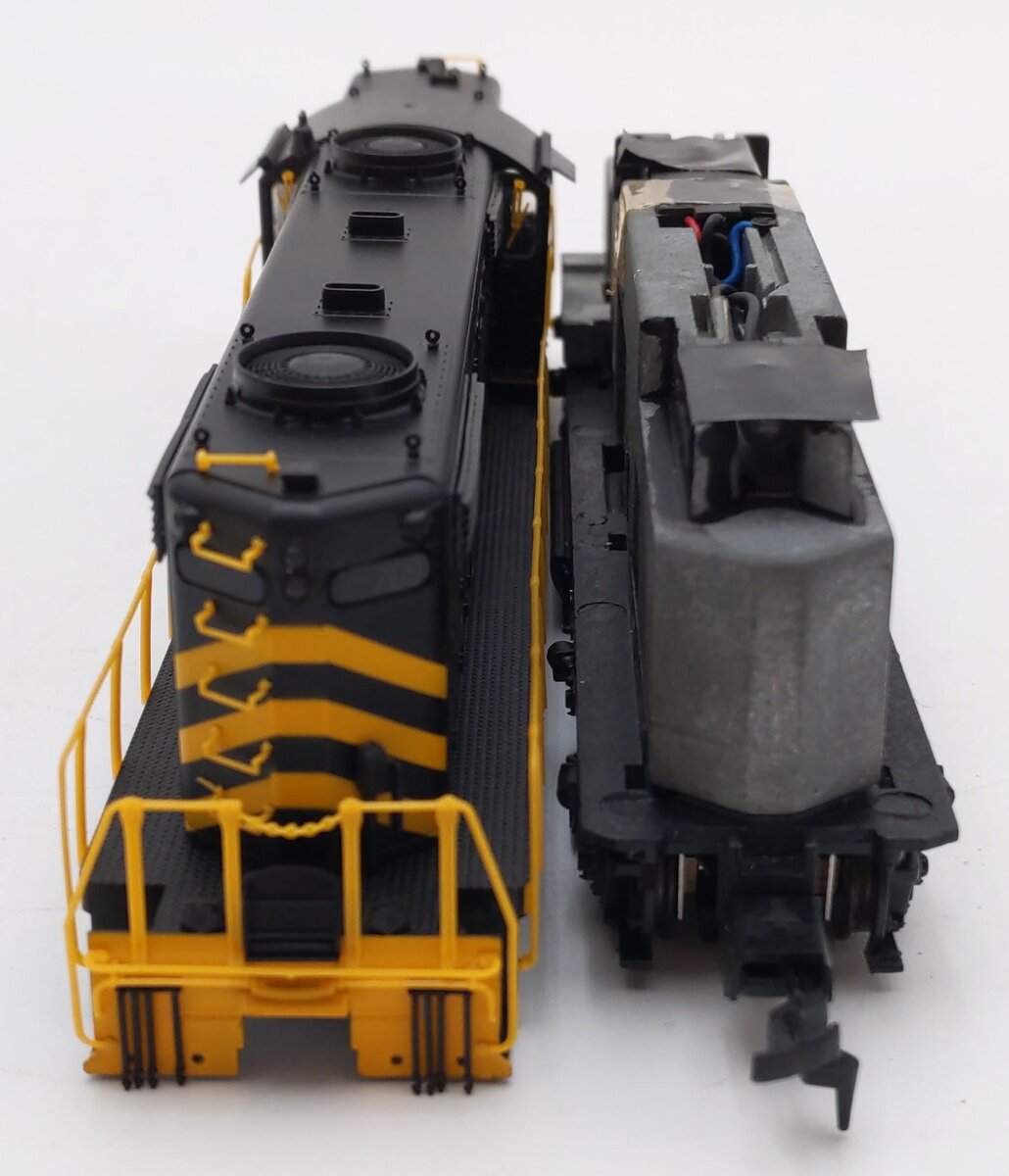 Proto 2000 8843 HO Nickel Plate GP18 High Nose Diesel Locomotive #709 LN/Box